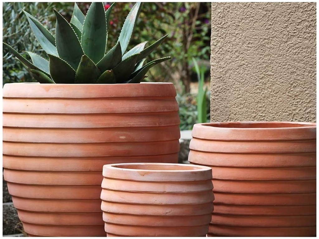 MK  WAVE PLANTER, WASH CLAY, SET OF 3- 19.5"x19.5", 15.5"x15.5", 11"x12"