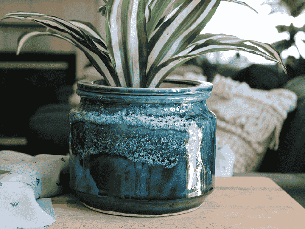 JEWEL SELF-WATERING PLANTER, EMERALD SEA, SIZE A, 6.5"X5.5", SOLD IN CASE OF 4