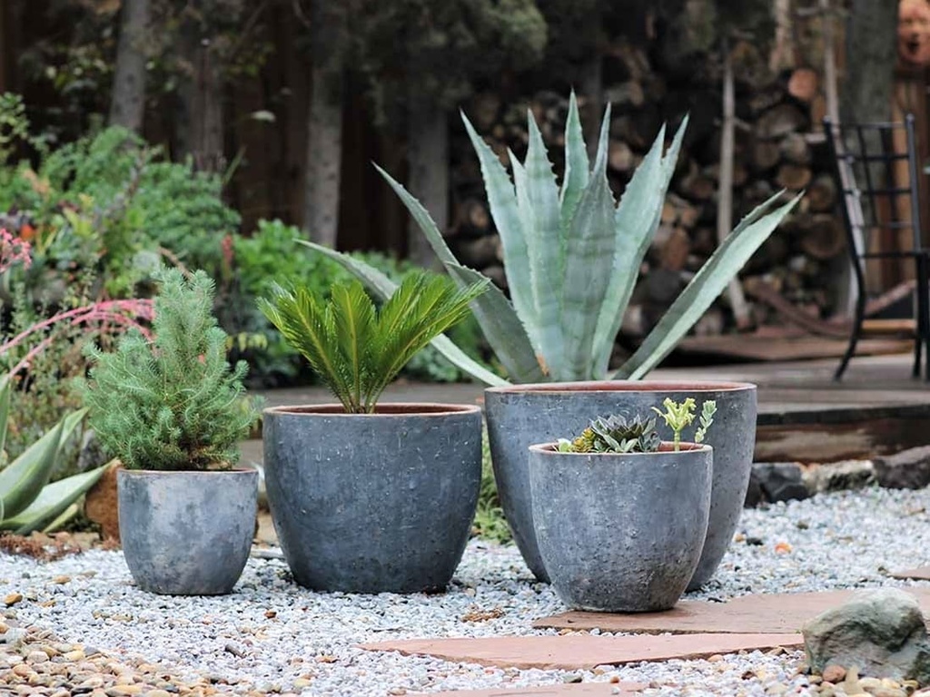 RIMLESS PARCO PLANTER, GRAPHITE, SET OF 3 - 18.5" X 15.5", 15.0" X 13.5", 11.5" X 10.5"