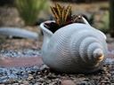 SHELL PLANTER, WHITE NO SPECKLE 23.0" X 17.0" X 13.0"