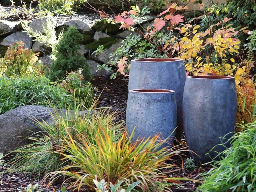 OLIVE NO RIM JAR, MEDIUM, GRAPHITE, SIZE B, D19" H27.0"