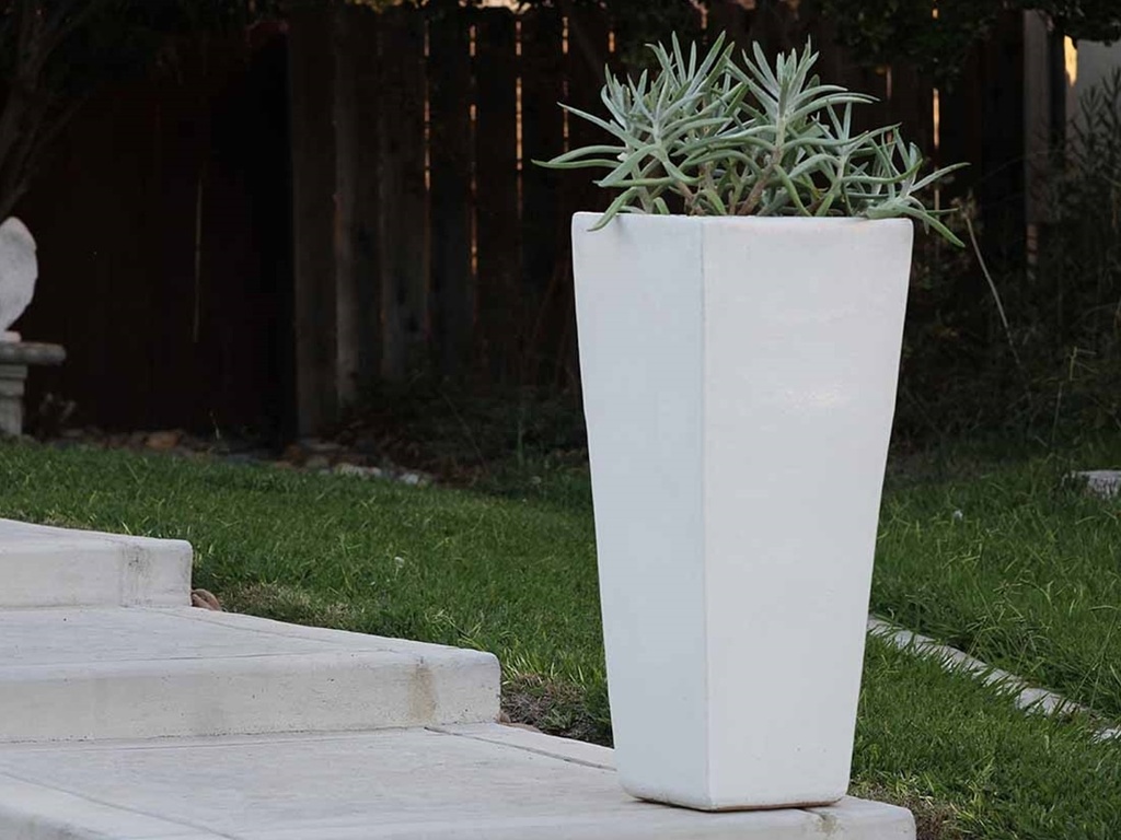 MEDIUM SLIM SQUARE PLANTER, WHITE WHITE, SIZE B, 15.5”X34.5”