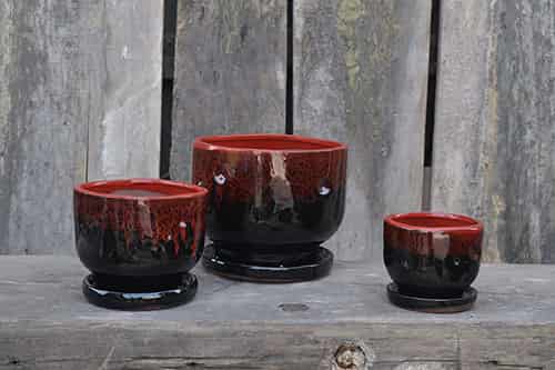 [PY-I1236RBK-B-C6] FINGER POT WITH ATTACHED SAUCERS, RED ON BLACK, SIZE B, 5.5"x5.0"4.5" (SOLD IN CASE OF 6)