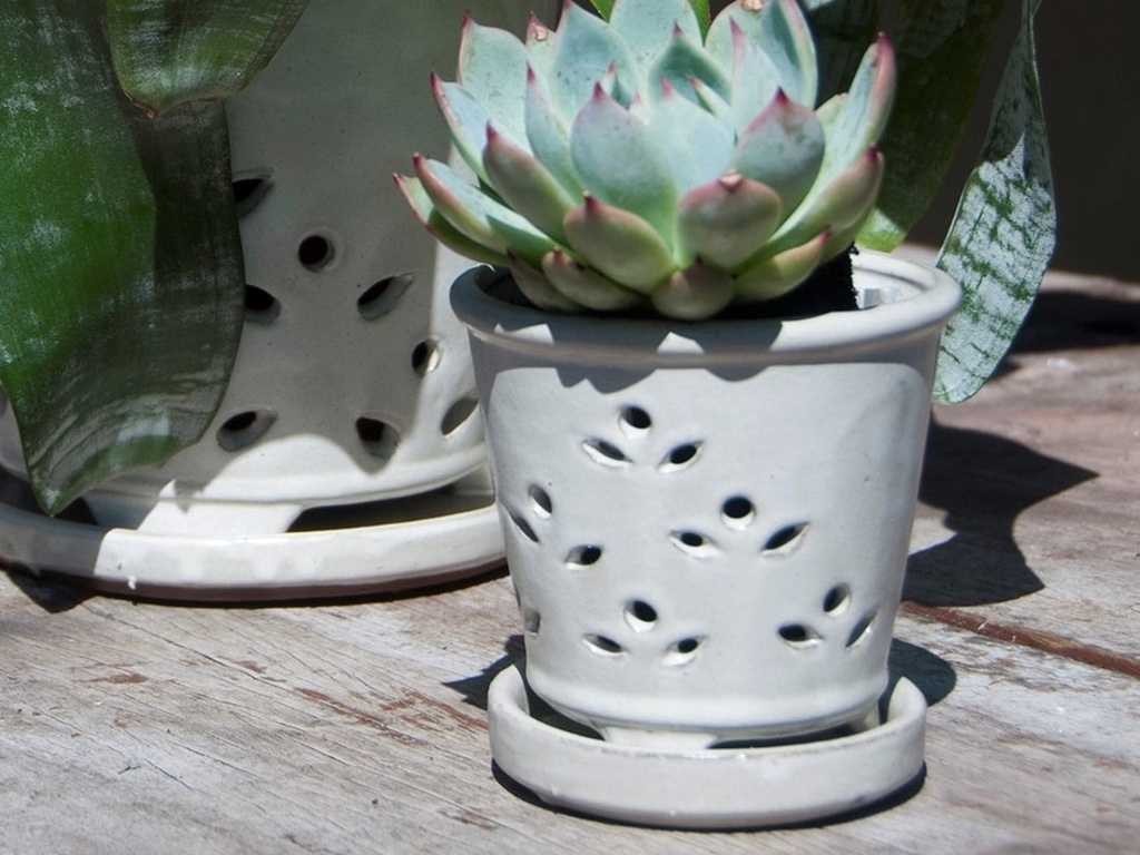 [PY-O5078WSP-A-C4] WAIKIKI ORCHID POT, WHITE SPOT, 7.5" X 6" (SELL BY CASE OF 4)