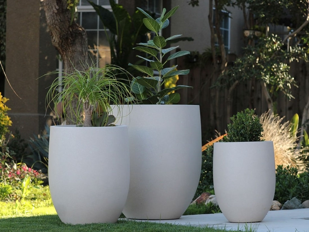 [FG-3166EST-S3] MILANO TALL PLANTER, ECOSTONE TAN, SET OF 3- 26"X32", 20.5"X27", 16"X21.5"