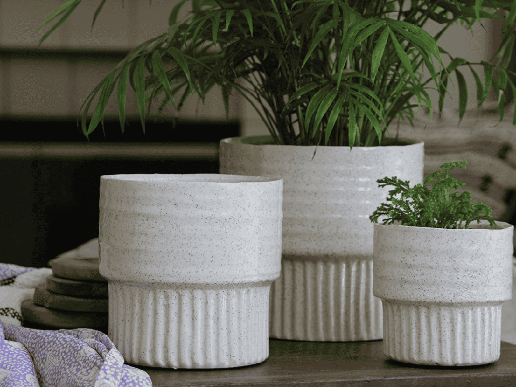 [IP-J19136IVS-B-C6] JEWEL MARTINI PLANTER, IVORY SPECKLE, 5.5" X 5.5", SOLD IN CASE OF 6