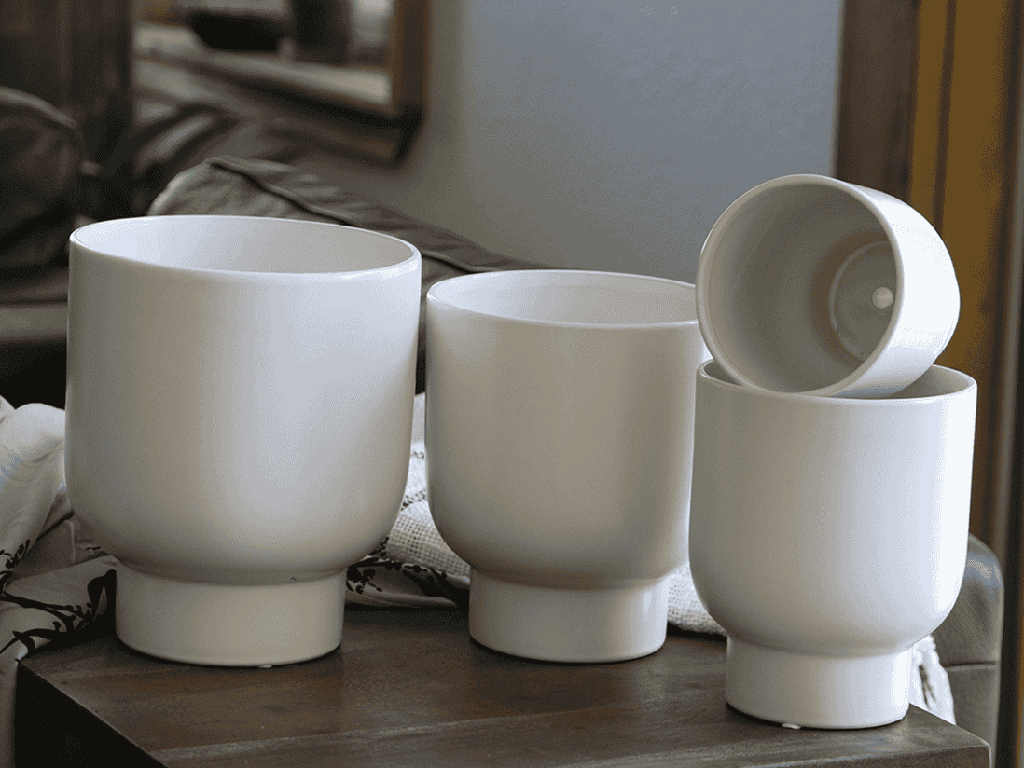 [IP-MC2032MWH-C8] MONSTERA CACHE POT, MATTE WHITE, 6.5"X7.5", SOLD IN CASE OF 8