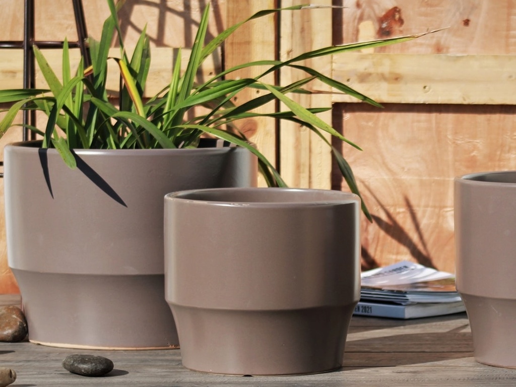 [PC-3303PTP-S3] LARGE PLANET PLANTER, PASTEL TAUPE, SET OF 3- 14"X11", 12"X10", 10"X9"