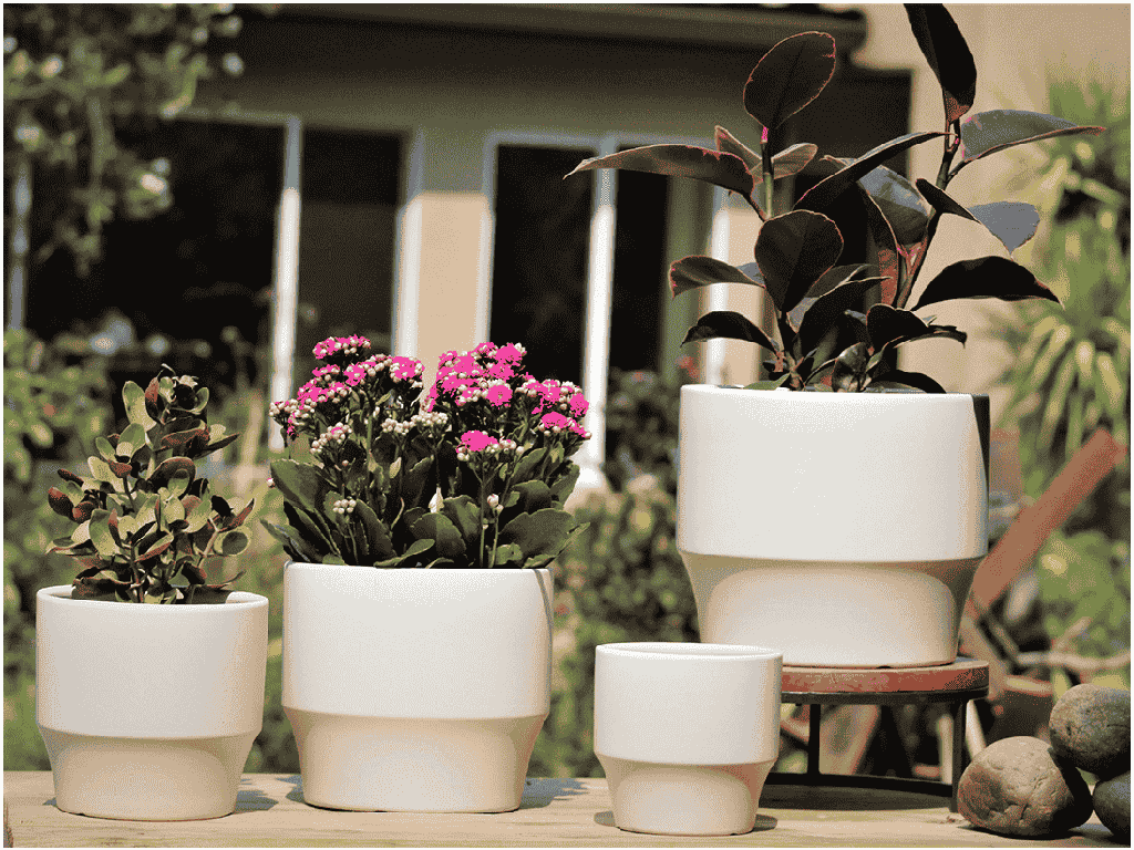 [PC-T3003CWH-S4-C2] PLANET PLANTER, CLOUD WHITE, 10.0"x8.5" 8.5"x7.5" 6.5"x6.5" 5.5"x5.0", SOLD IN CASE OF 2