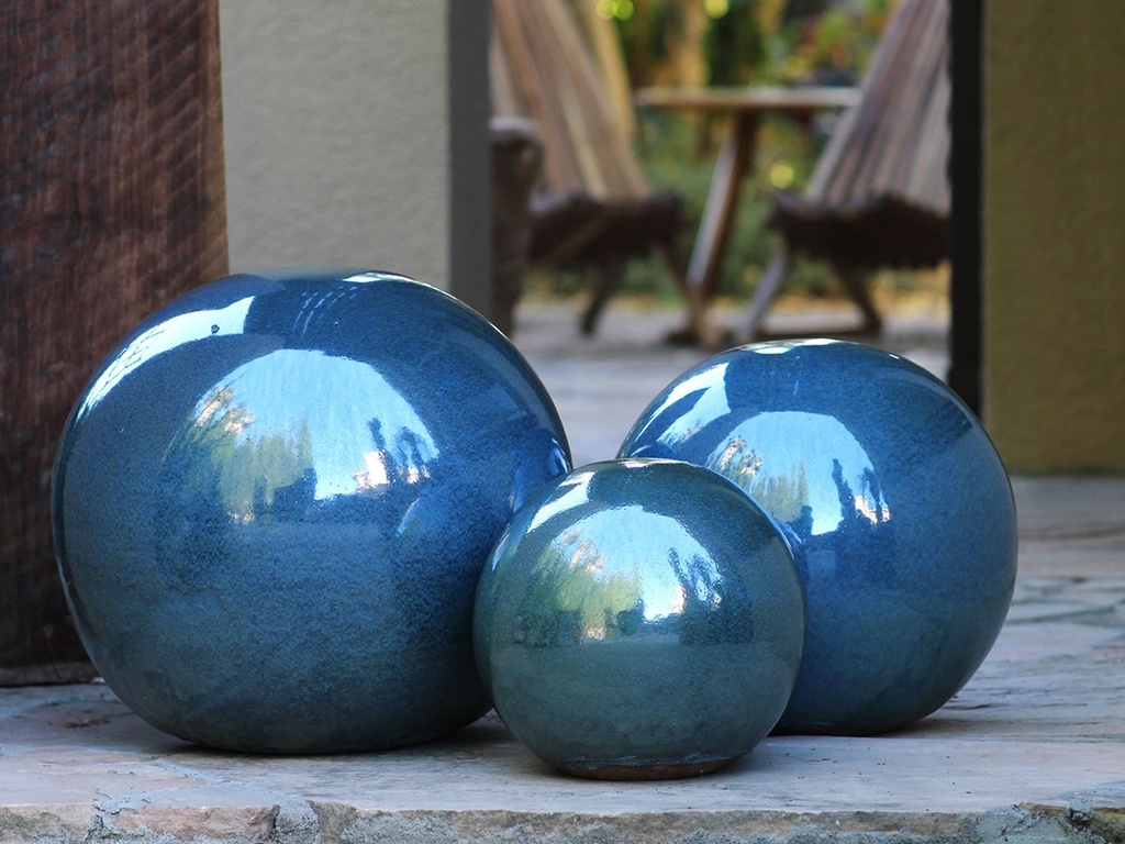 [PV-A500GNM-XL] DECORATIVE SPHERE,  GREEN MIRAGE, 19.5