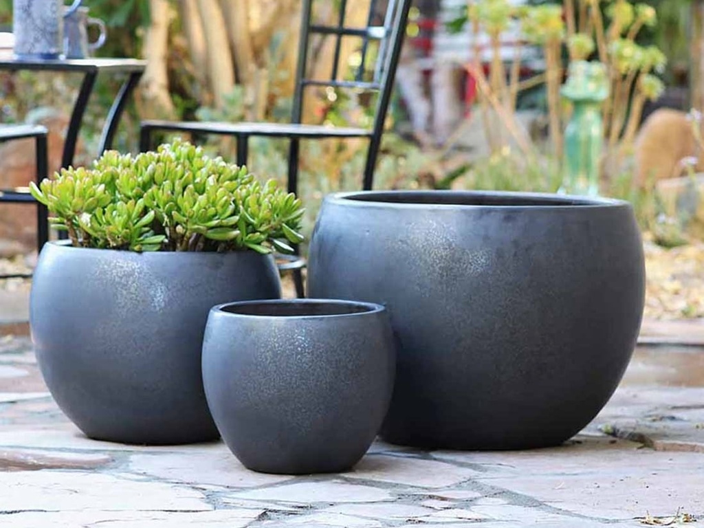[PV-CG8012MBK-S3] LOW MILANO PLANTER, MATTE BLACK, SET OF 3 - 21.5" X 15.5", 16.0" X 12.0", 12.0" X 10.0"