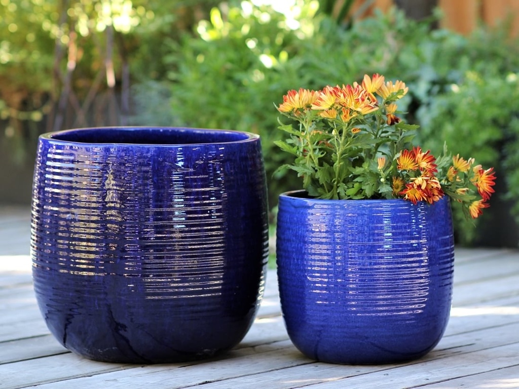 [PV-CG8256FBL-S2] ZINNIA PLANTER, FALLING BLUE, SET OF 2- 15.5: X 15.0", 12.0" X 11.5"