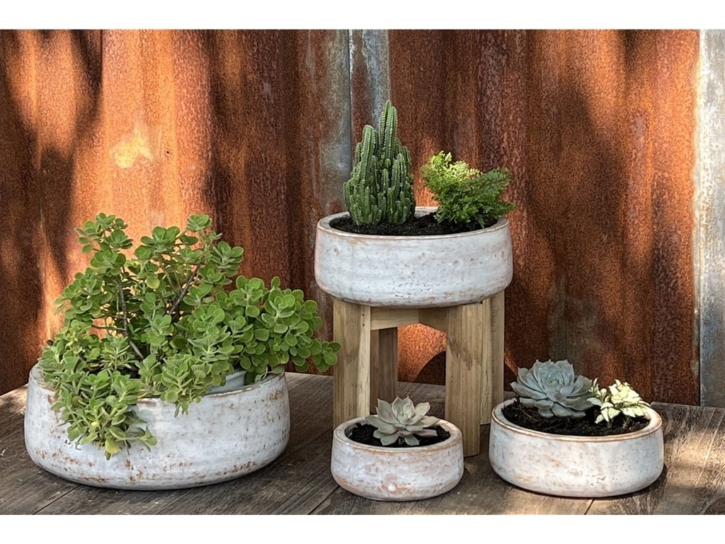 [PV-CGT2626CTW-S4] HANDTHROWN SMOOTH BOWLS, COTTAGE WHITE, SET OF 4- 12.5" X 4.5", 10.0" X 3.5", 8.0" X 3.0", 6.5" X 2.5"