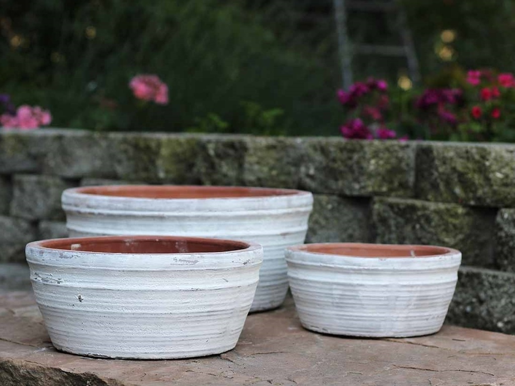 [PV-CGT3001AGW-S3] ENGLISH TUMBLED POTS LOW, AEGEAN WHITE, SET OF 3 - 15.0" X 7.0", 13.0" X 6.0", 10.0" X 4.5"