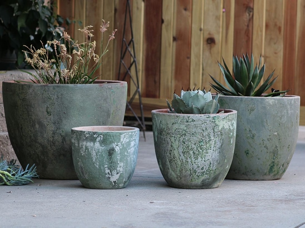 [PV-TS0097VDG-S4] RIMLESS PARCO PLANTER, VERDIGRIS, SET OF 4 - 23.0" X 19.0", 19.0" X 15.0", 15.0" X 13.0", 11.5" X 10.5"