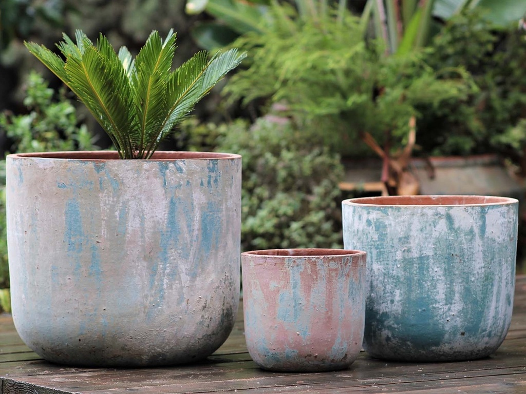 [PV-TS2344ATS-S3] MILANO SHORT BARREL PLANTER, ATLANTIS SKY, SET OF 3 - 19.0" X 17.0", 15.5" X 12.5", 12.5" X 11.5"