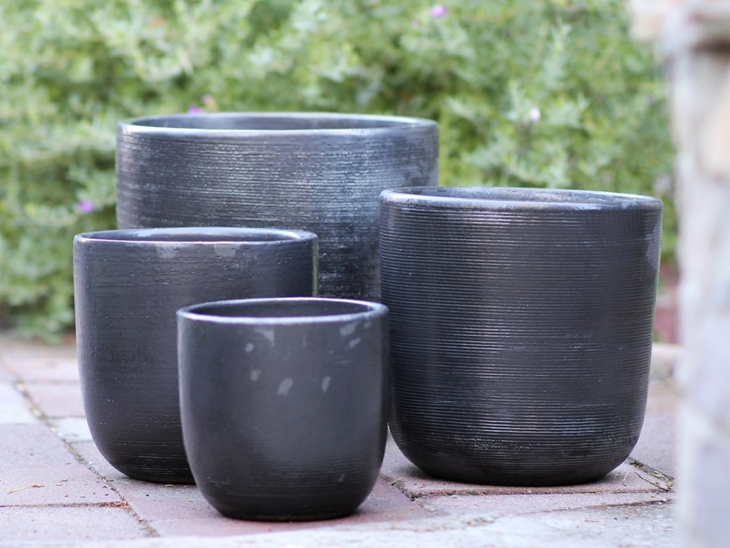 [PY-1701SVR-S4] GOOD EARTH BUCKET PLANTER, SILVER, SET OF 4 -14.5"x14.5", 12.0"x12.0", 11.0"x11.0", 8.5"x8.5"